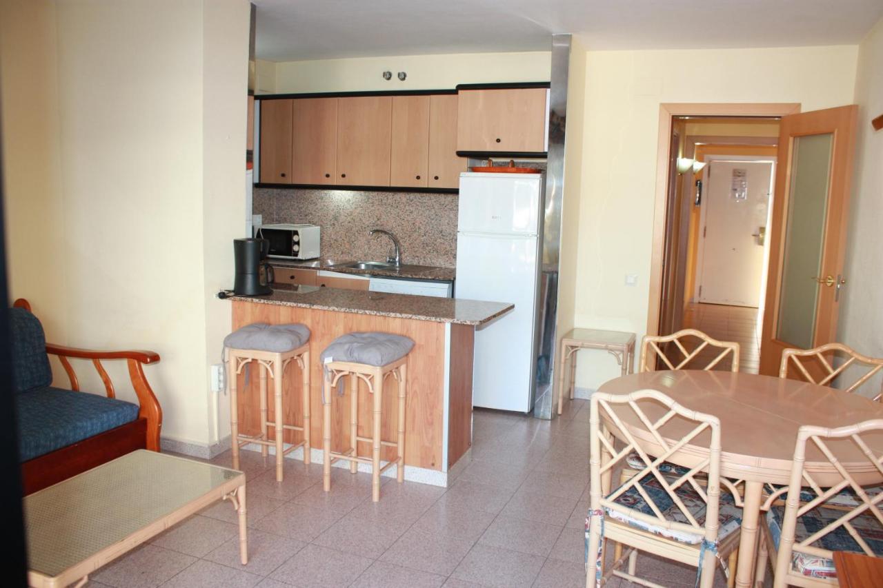 Apartamentos Aventura Salou Buitenkant foto