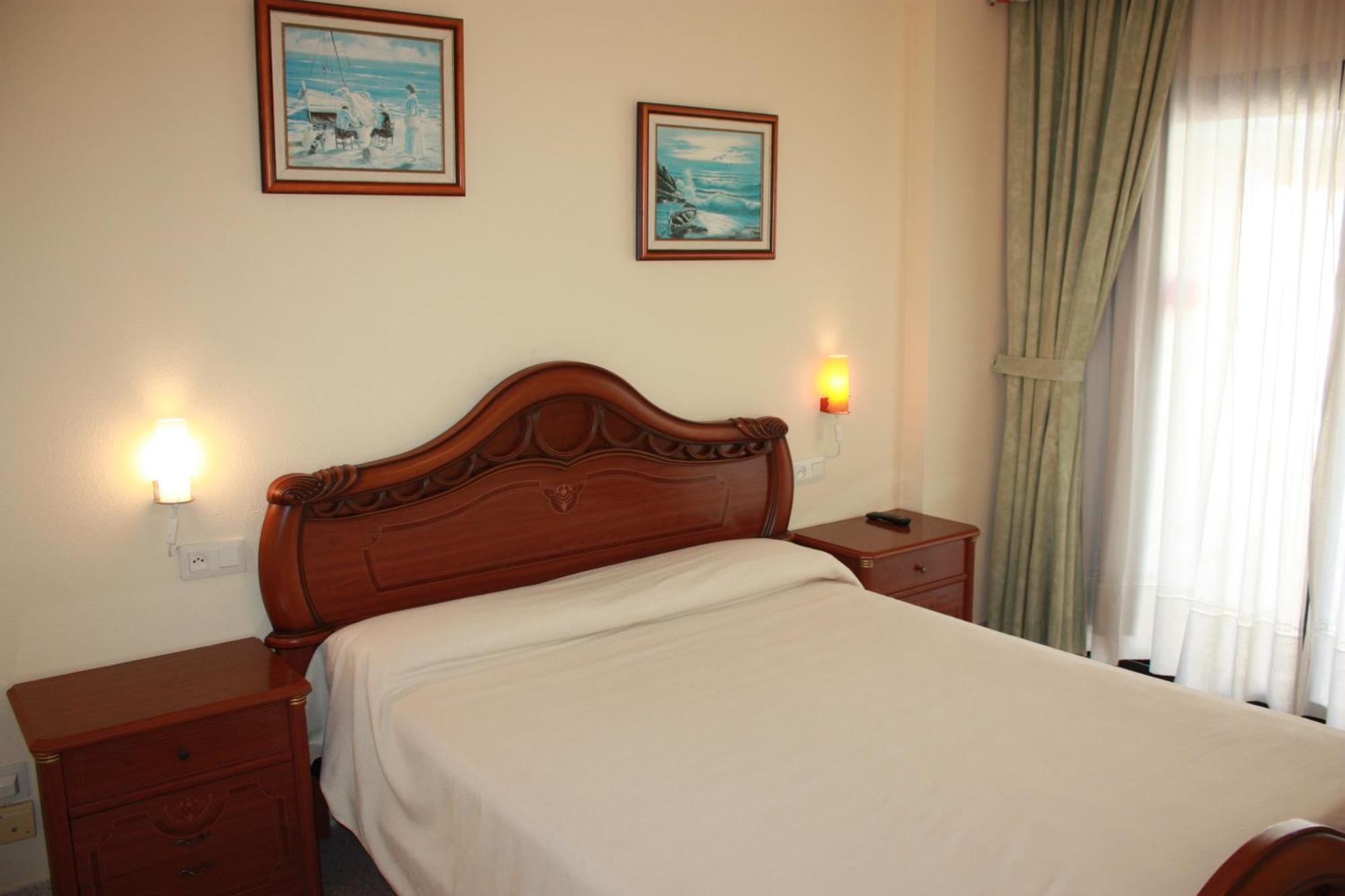 Apartamentos Aventura Salou Kamer foto