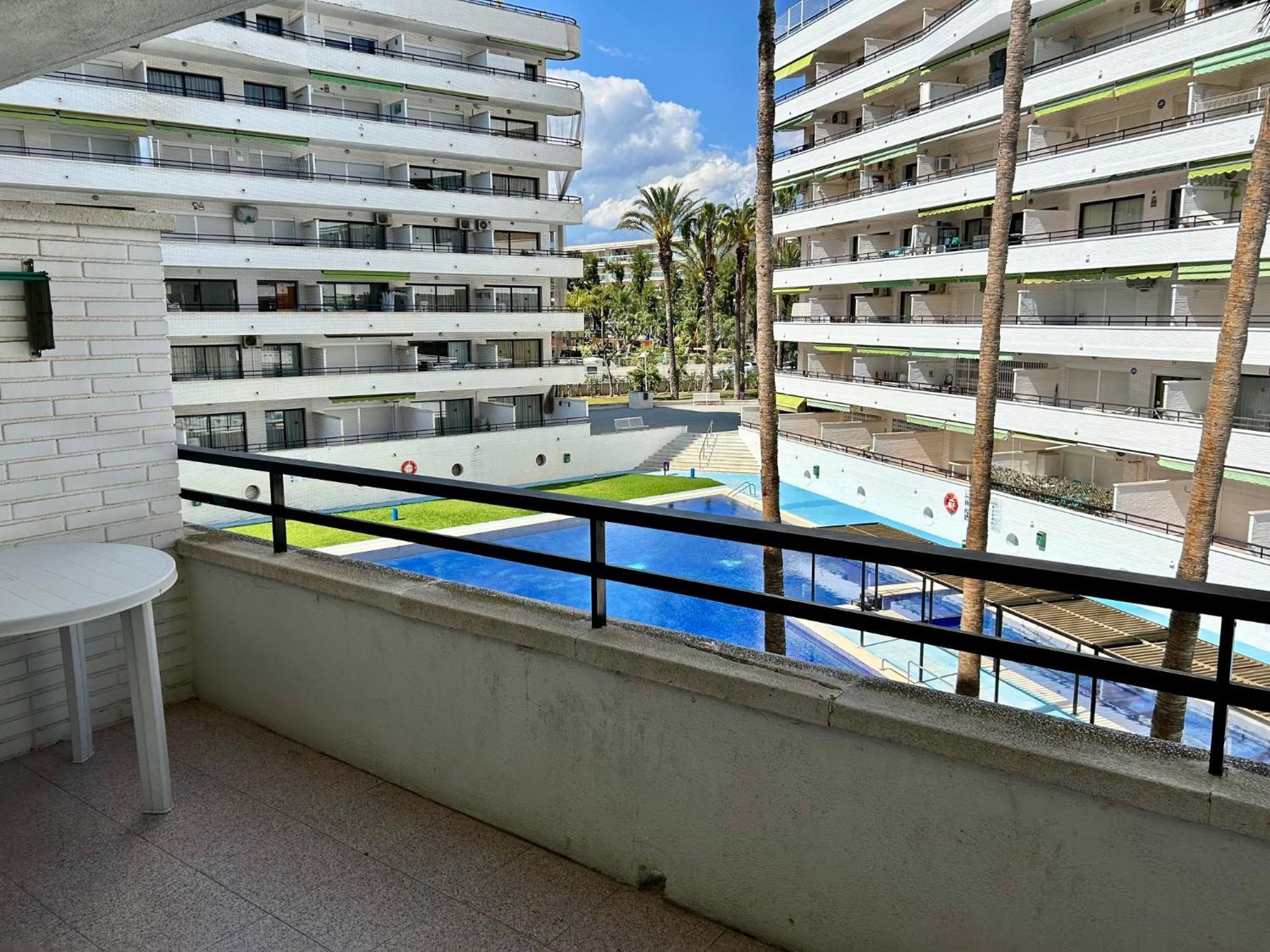 Apartamentos Aventura Salou Buitenkant foto