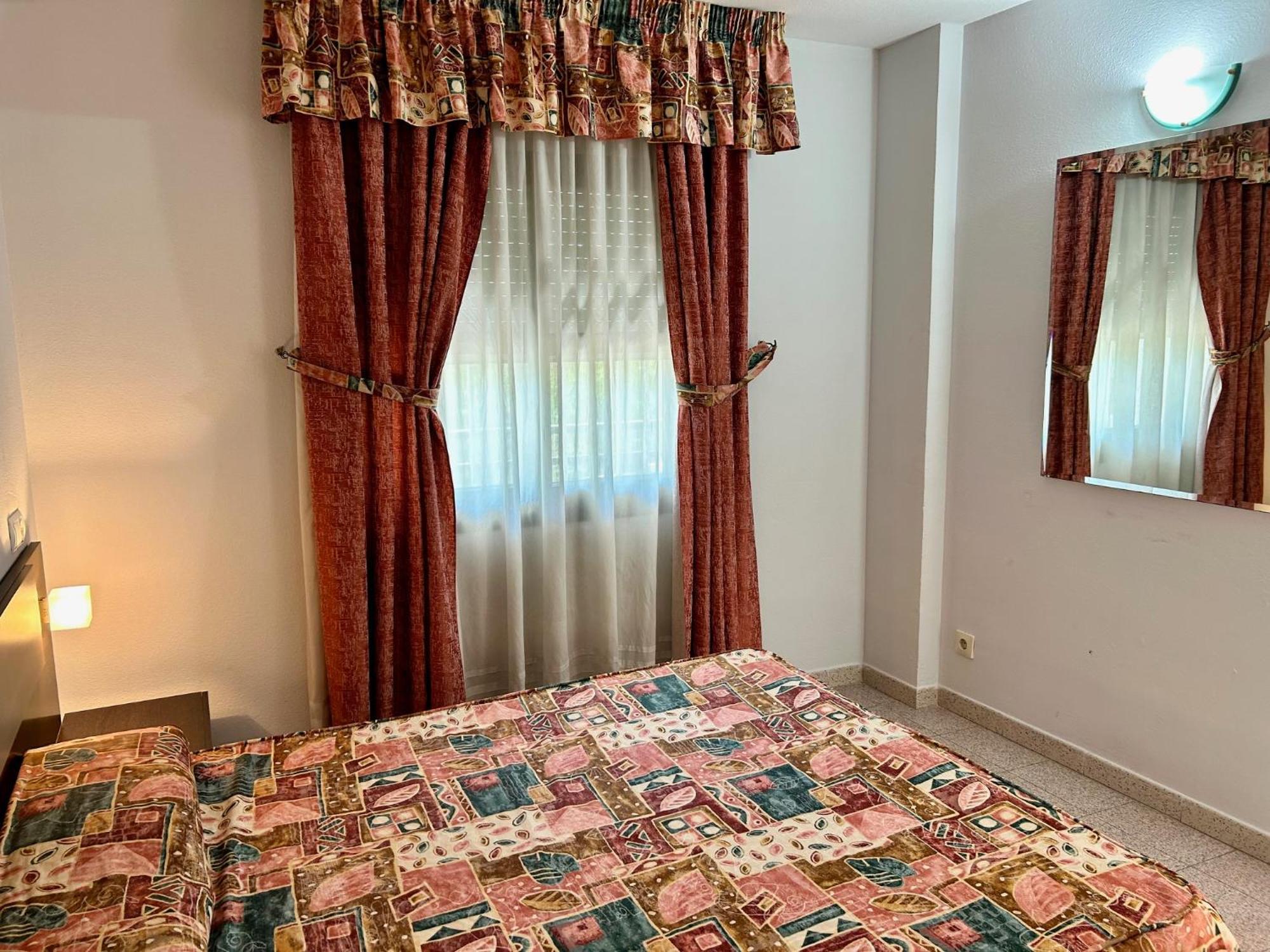 Apartamentos Aventura Salou Buitenkant foto