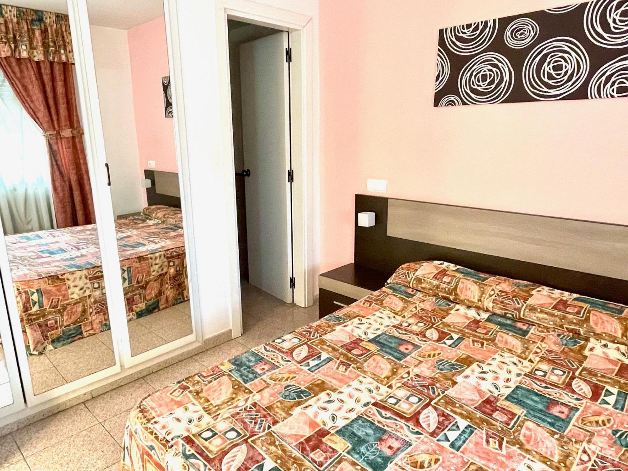 Apartamentos Aventura Salou Buitenkant foto