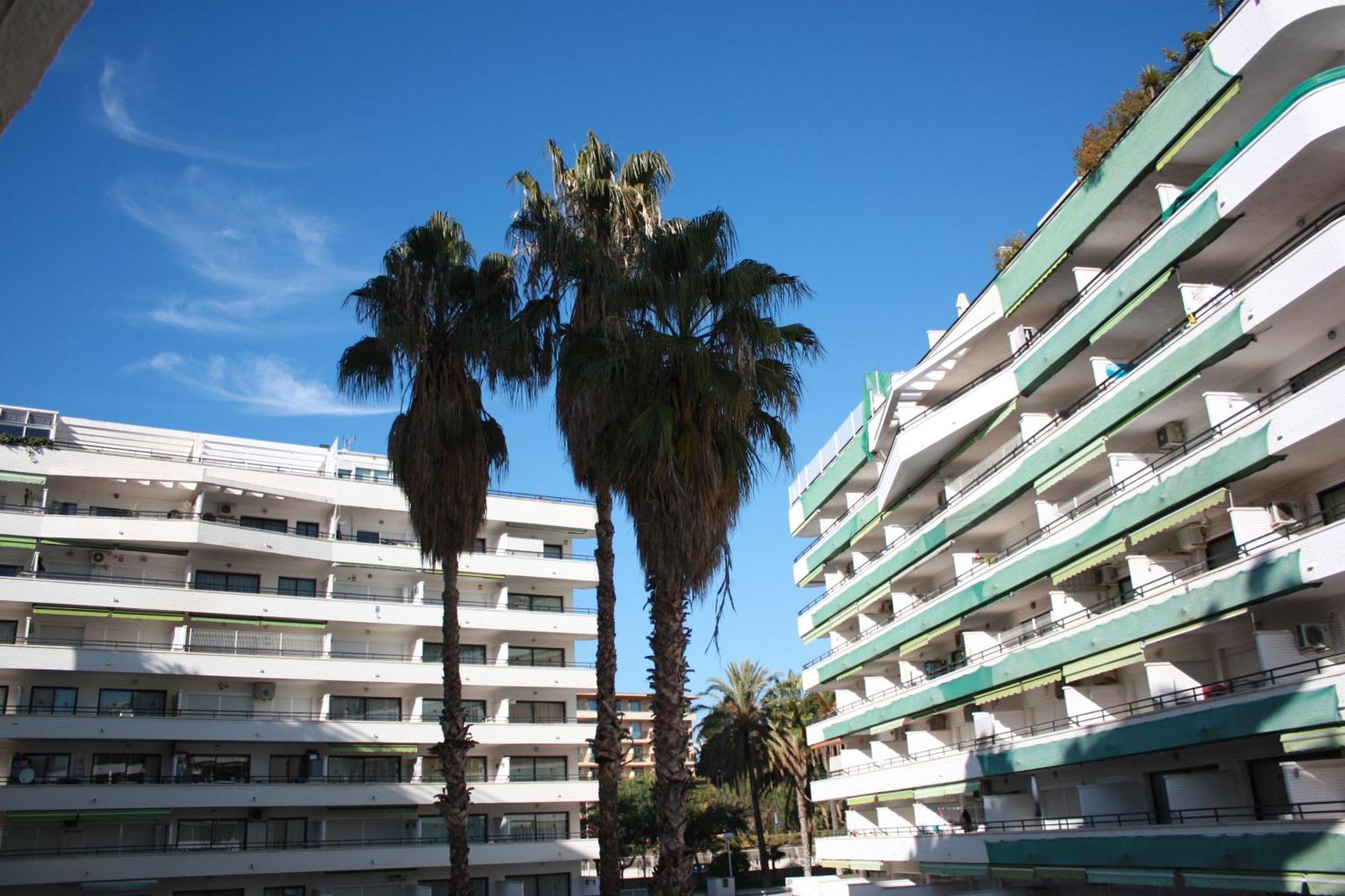 Apartamentos Aventura Salou Buitenkant foto