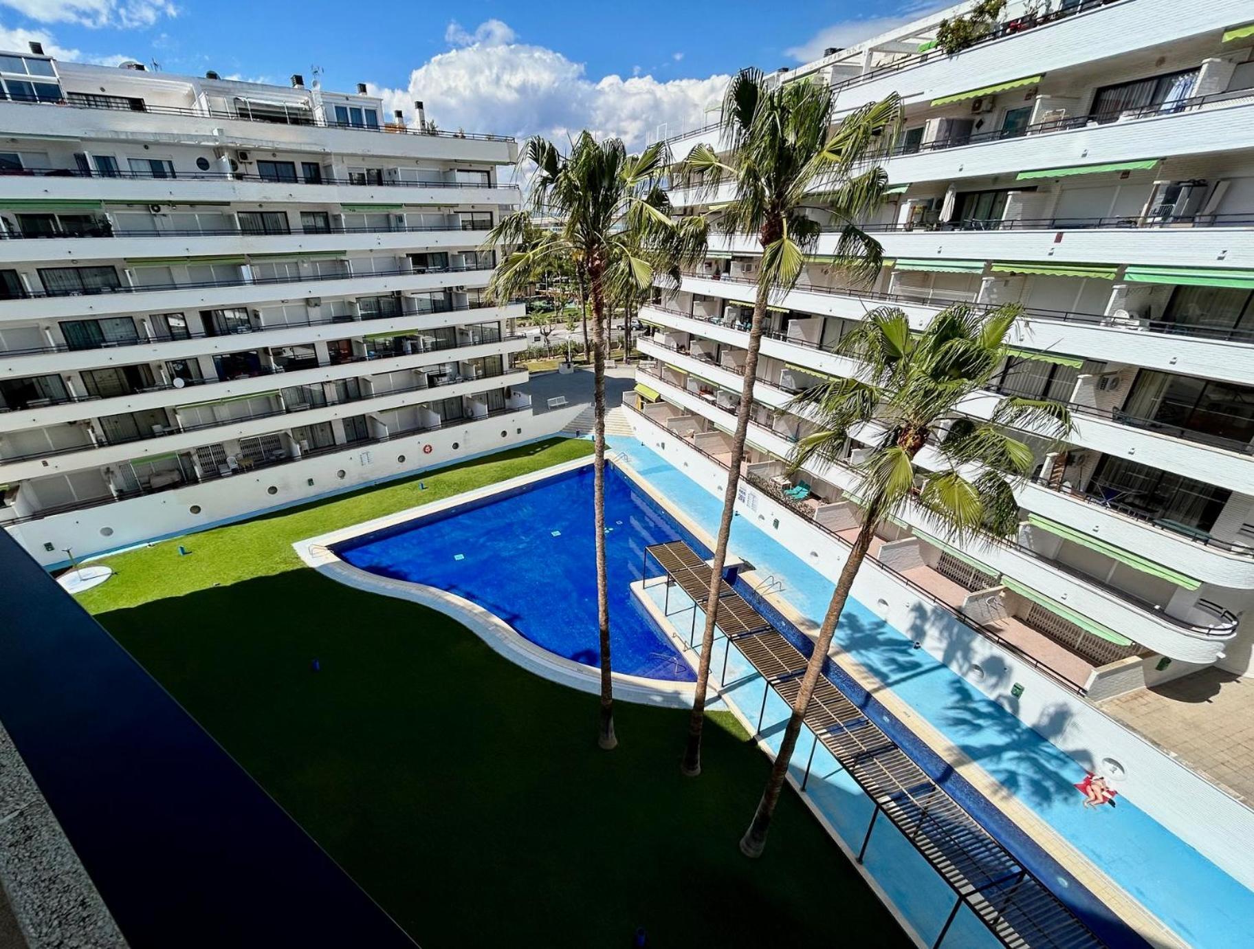 Apartamentos Aventura Salou Buitenkant foto